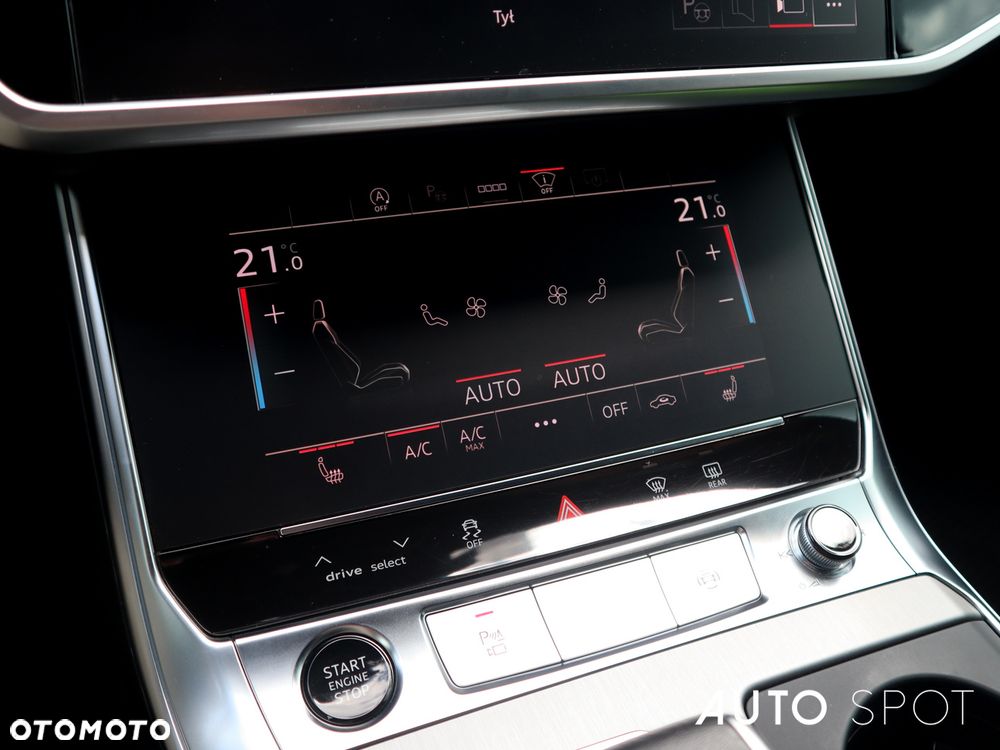 Audi A6 Avant 55 TFSI quattro S tronic - 33
