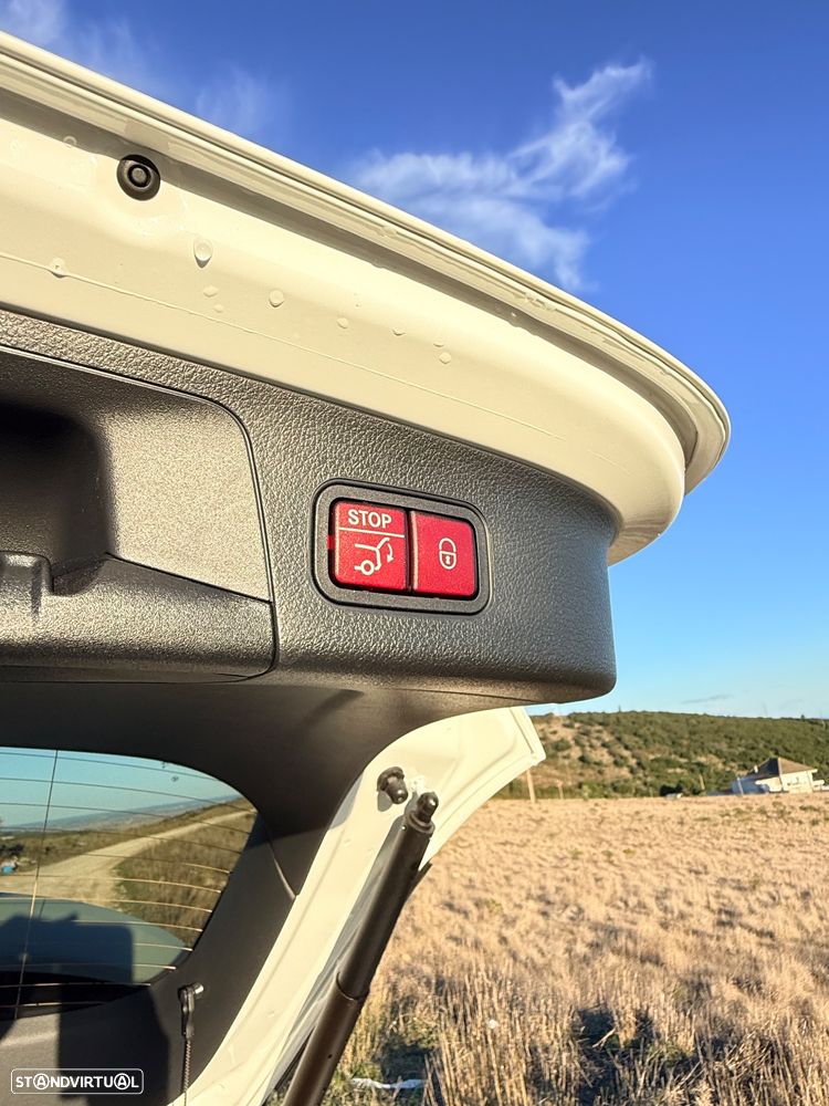 Mercedes-Benz EQA 250 - 14