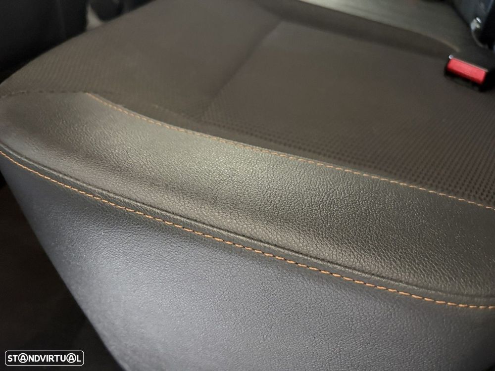 Dacia Duster 1.2 TCe SL Explorer — fotografia 21