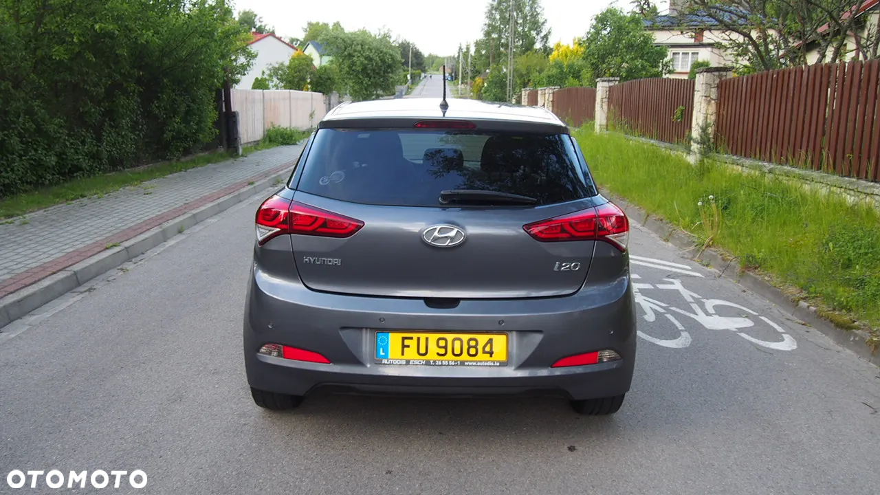 Hyundai i20 blue 1.2 Advantage+ - 7