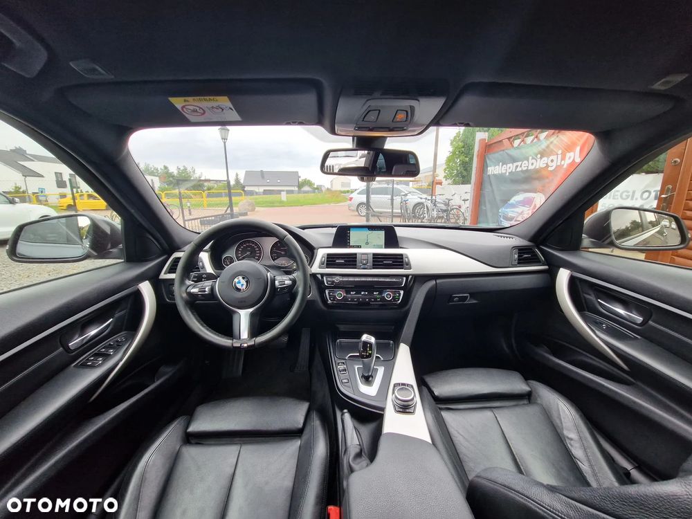 BMW Seria 3 318d M Sport - 23