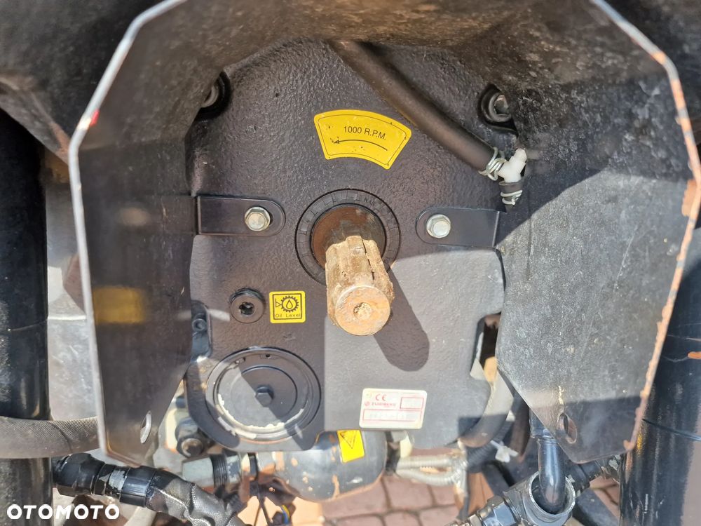 Case IH Optum 270, przedni WOM, 270KM - 3