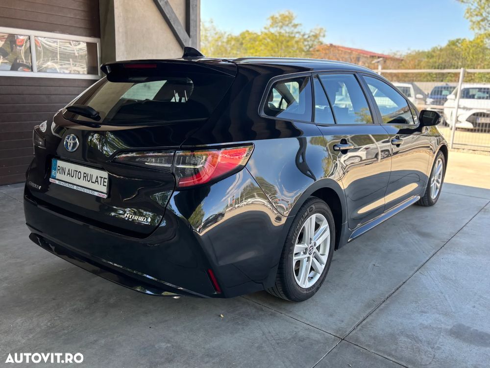 Toyota Corolla 1.8 HSD Dynamic - 8