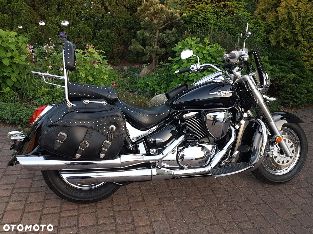 Suzuki VL 800 Volusia - Boulevard C50 - 5