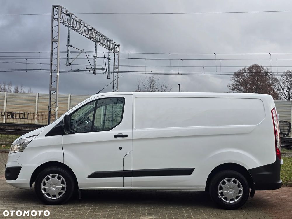 Ford TRANSIT CUSTOM - 7