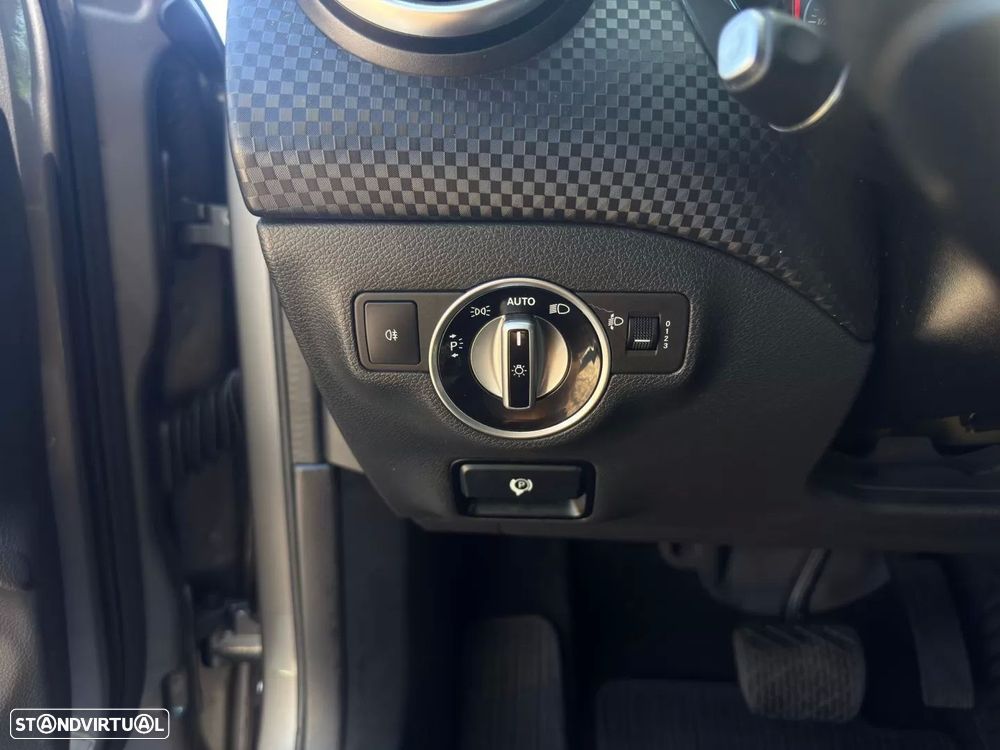 Mercedes-Benz A 180 CDI 7G-DCT 2Style - 30