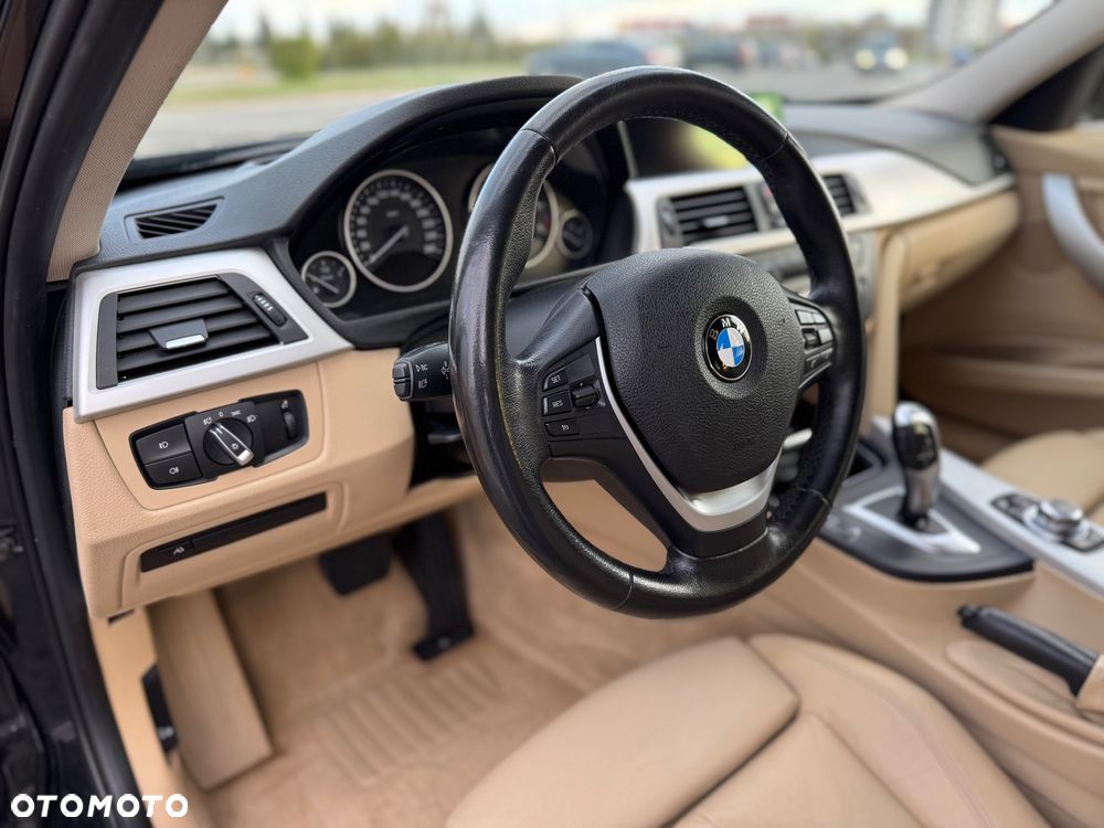 BMW Seria 3 320d - 17