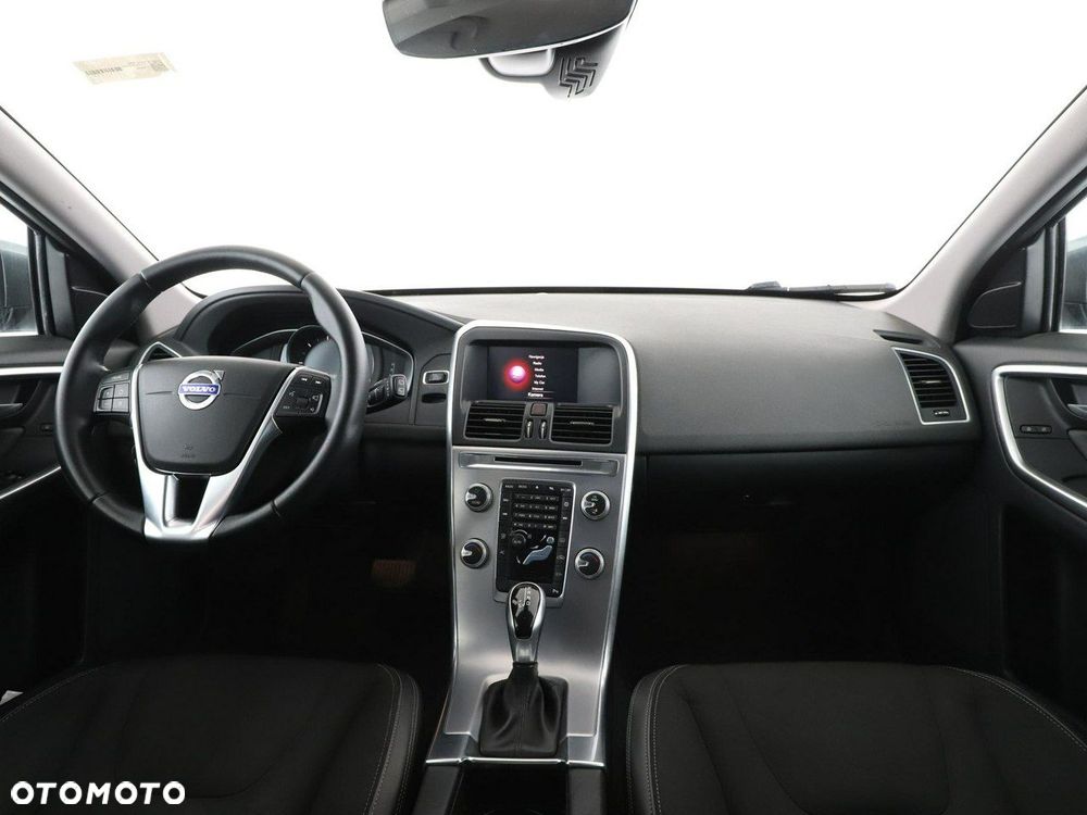 Volvo XC 60 D3 Geartronic Momentum - 15