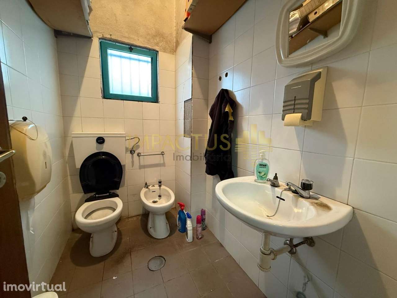 Armazém em Zona Industrial Trofa - Grande imagem: 4/10