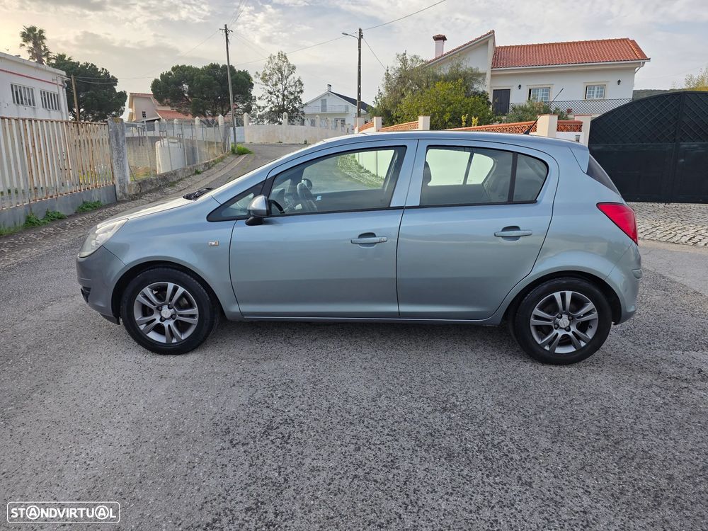 Opel Corsa 1.2 Enjoy - 2