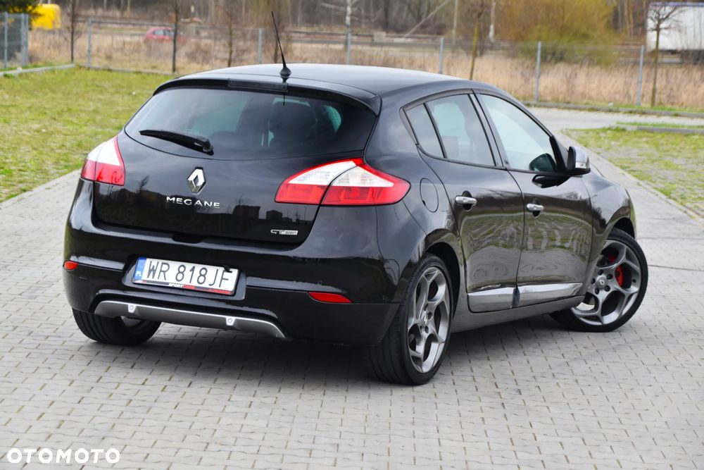 Renault Megane TCe 180 GT - 4