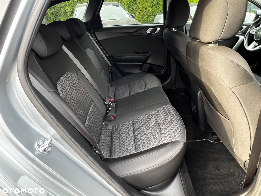 Kia Ceed 1.0 T-GDI L Business Line Plus - 21