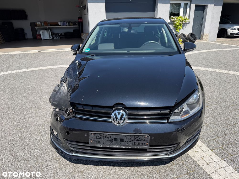 Volkswagen Golf - 4