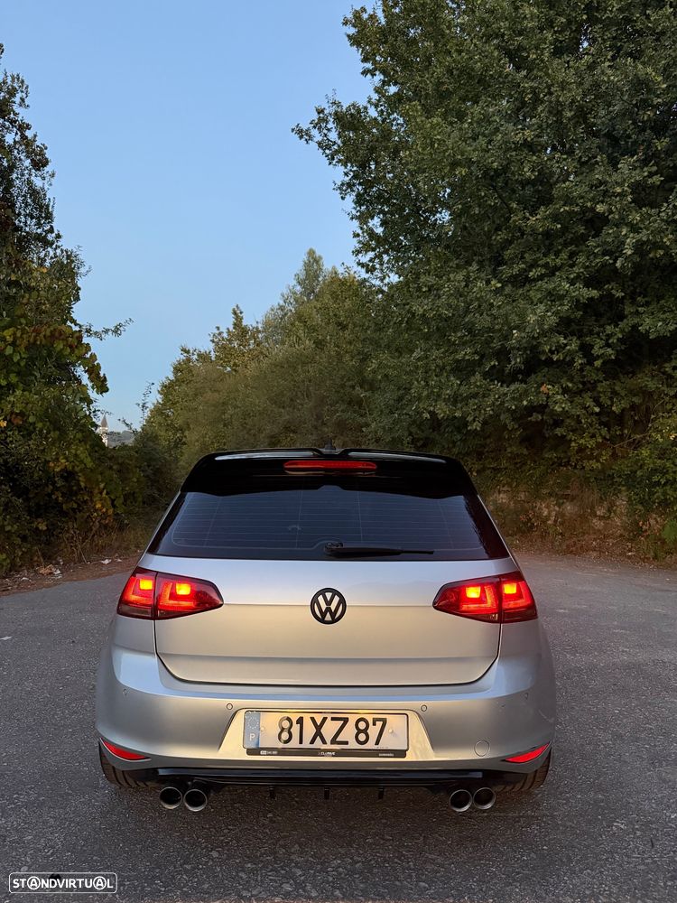 VW Golf 1.6 TDi BlueMotion Confortline - 22