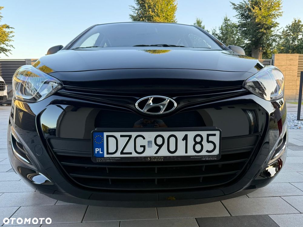 Hyundai i20 1.2 Intro Edition - 15