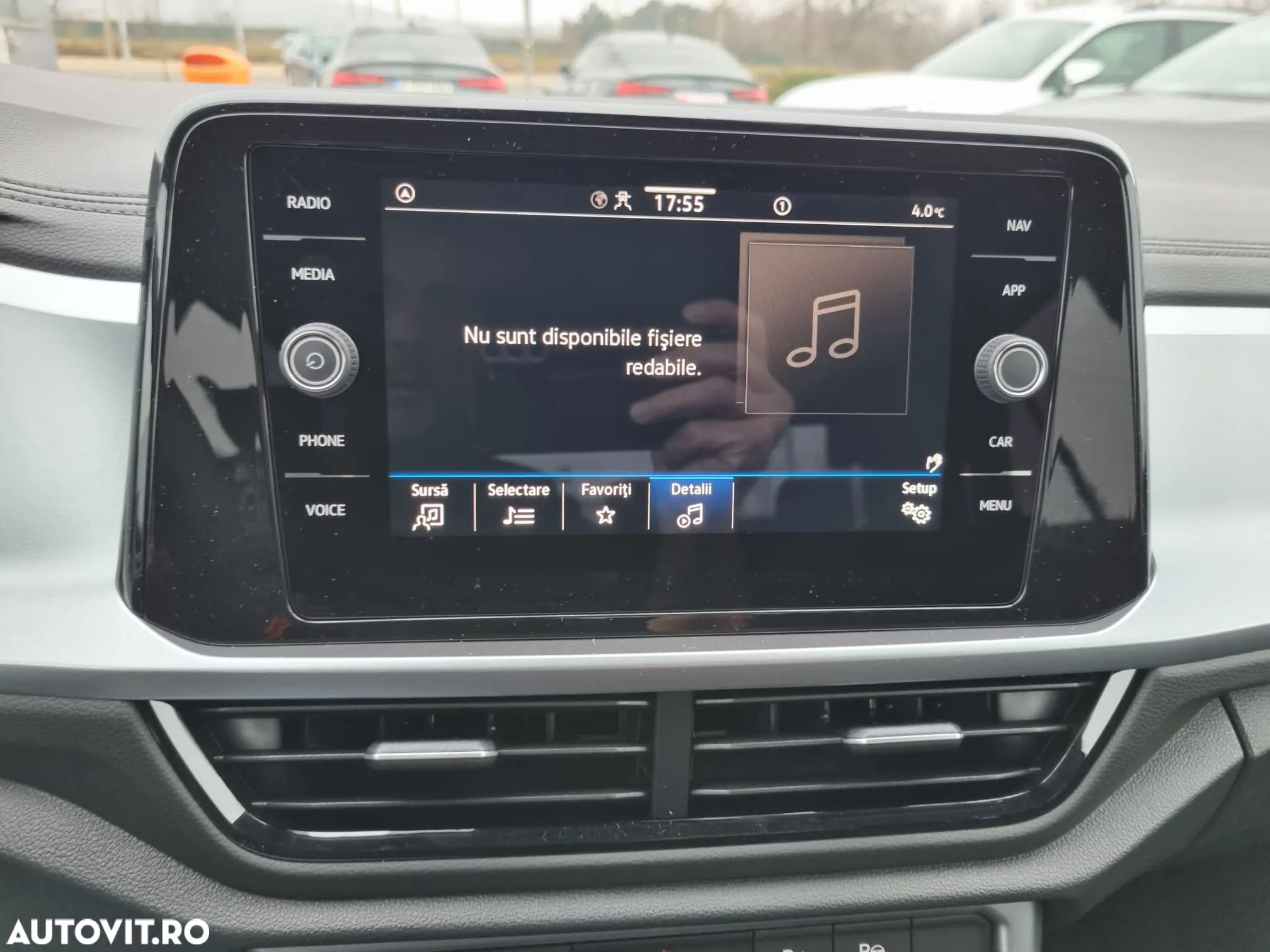 Volkswagen T-ROC 1.5 TSI DSG Advanced - 24
