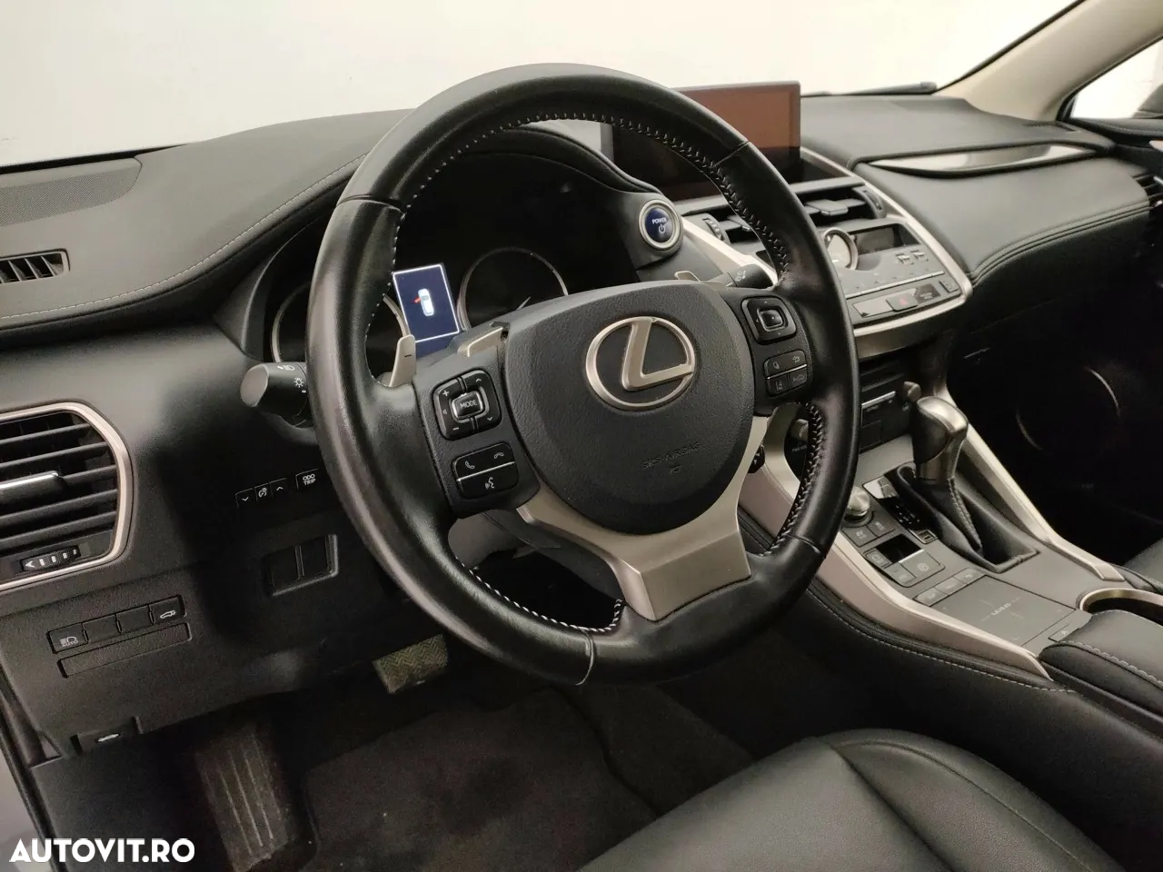 Lexus Seria NX 300h AWD Executive Plus - 2