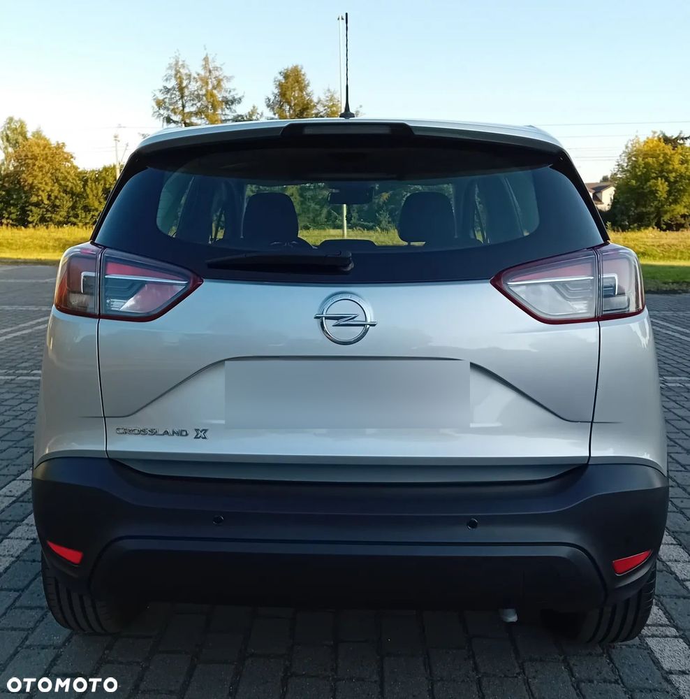 Opel Crossland X 1.2 Enjoy - 36