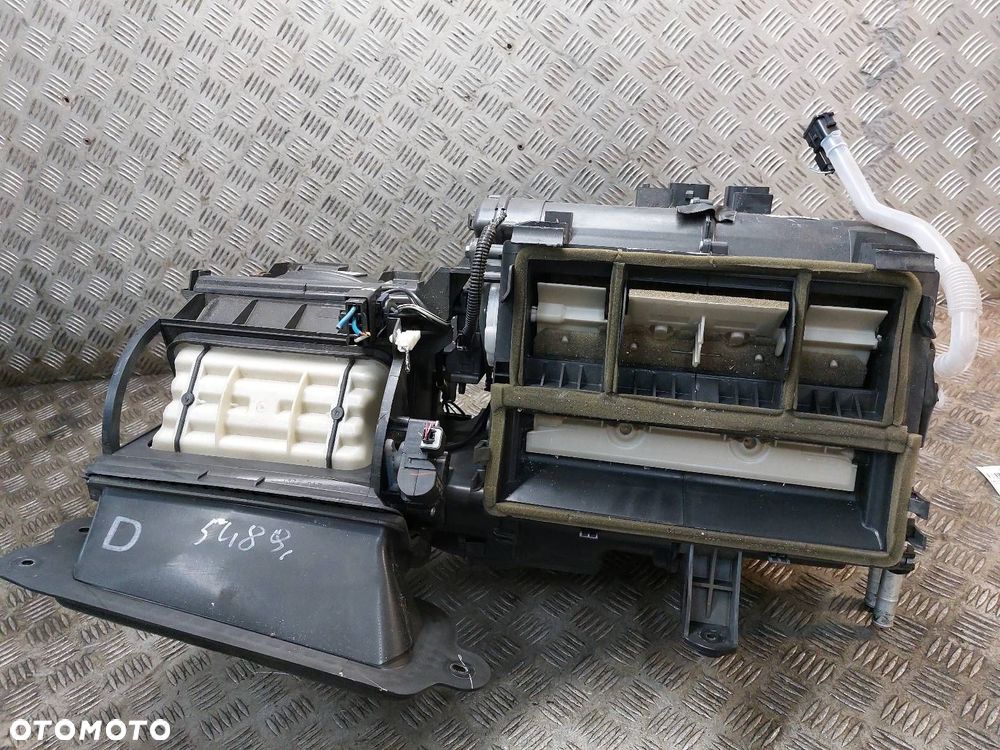 OBUDOWA NAGRZEWNICY TOYOTA AVENSIS T25 LIFT (BEZ SILNICZKÓW) - 4