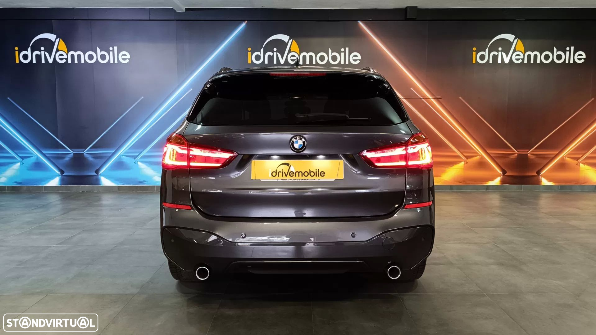 BMW X1 18 d sDrive Auto Pack M - 4