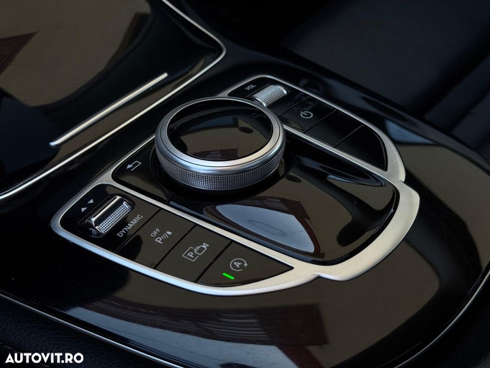 Mercedes-Benz E - 13