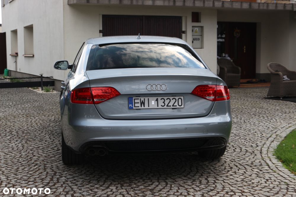 Audi A4 Limousine 2.0 TDI DPF - 6