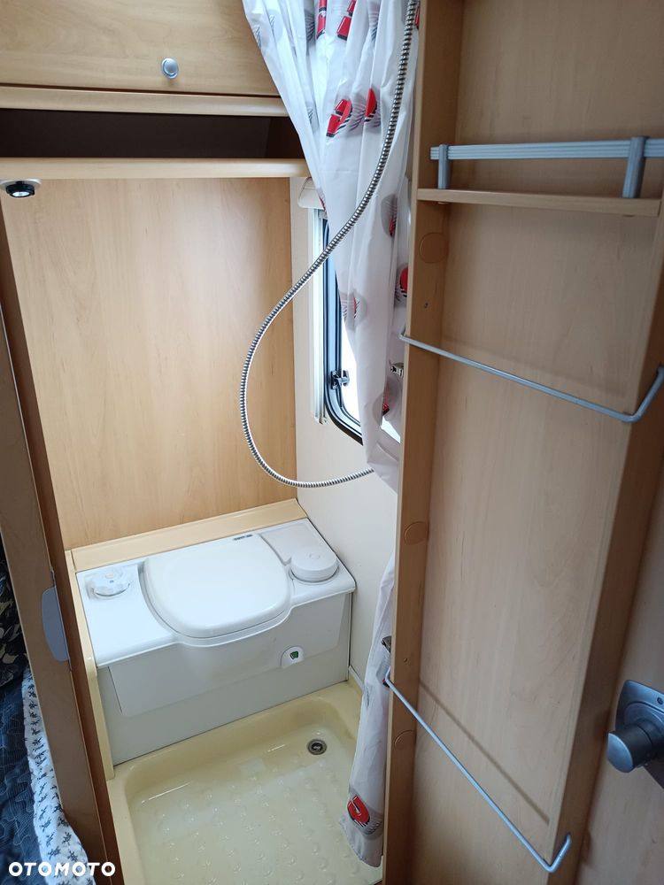 Dethleffs Camper 530 - 17