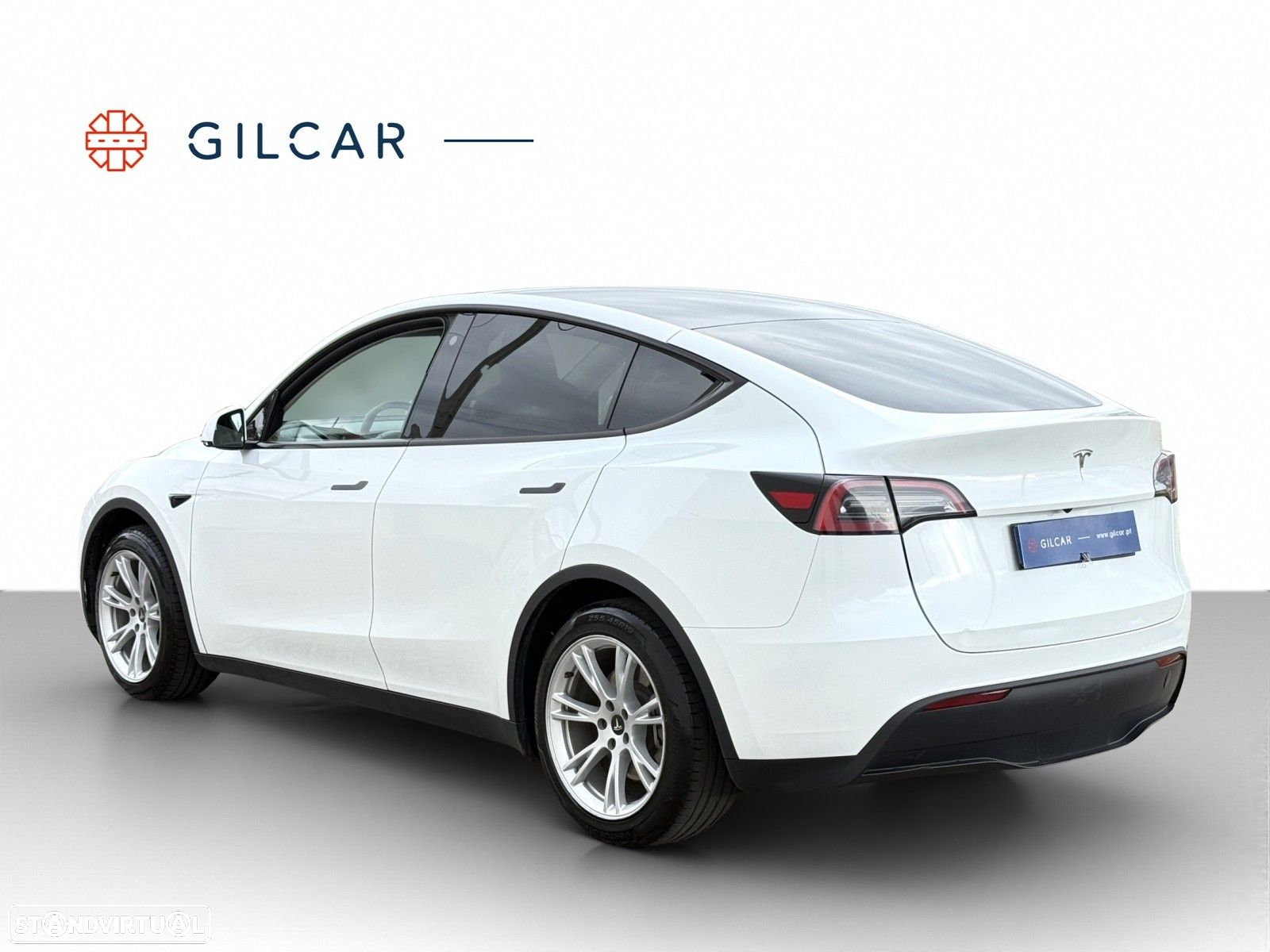 Tesla Model Y RWD - 8
