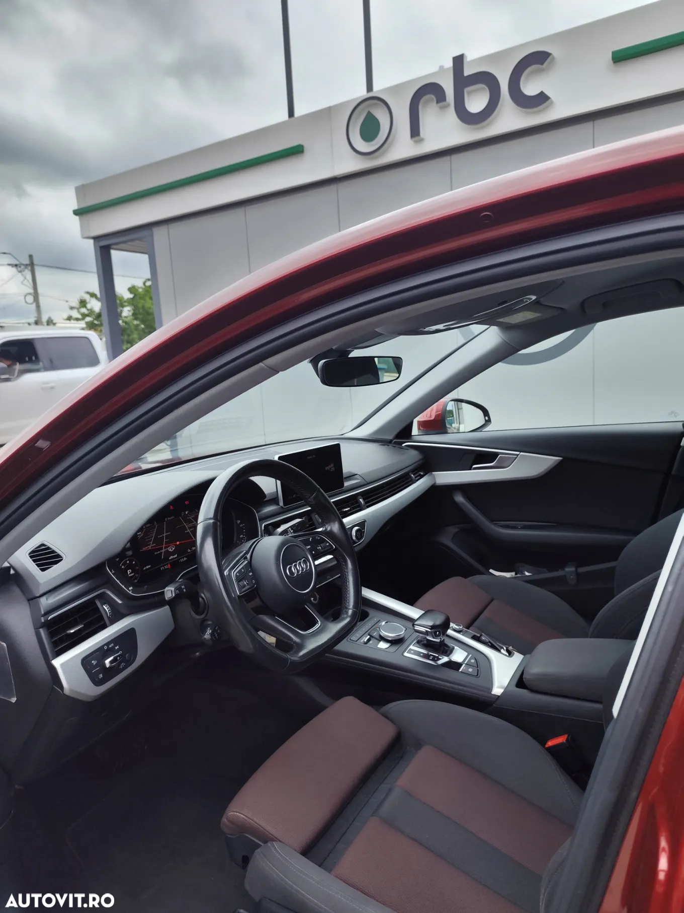 Audi A4 2.0 TDI S tronic Design - 12