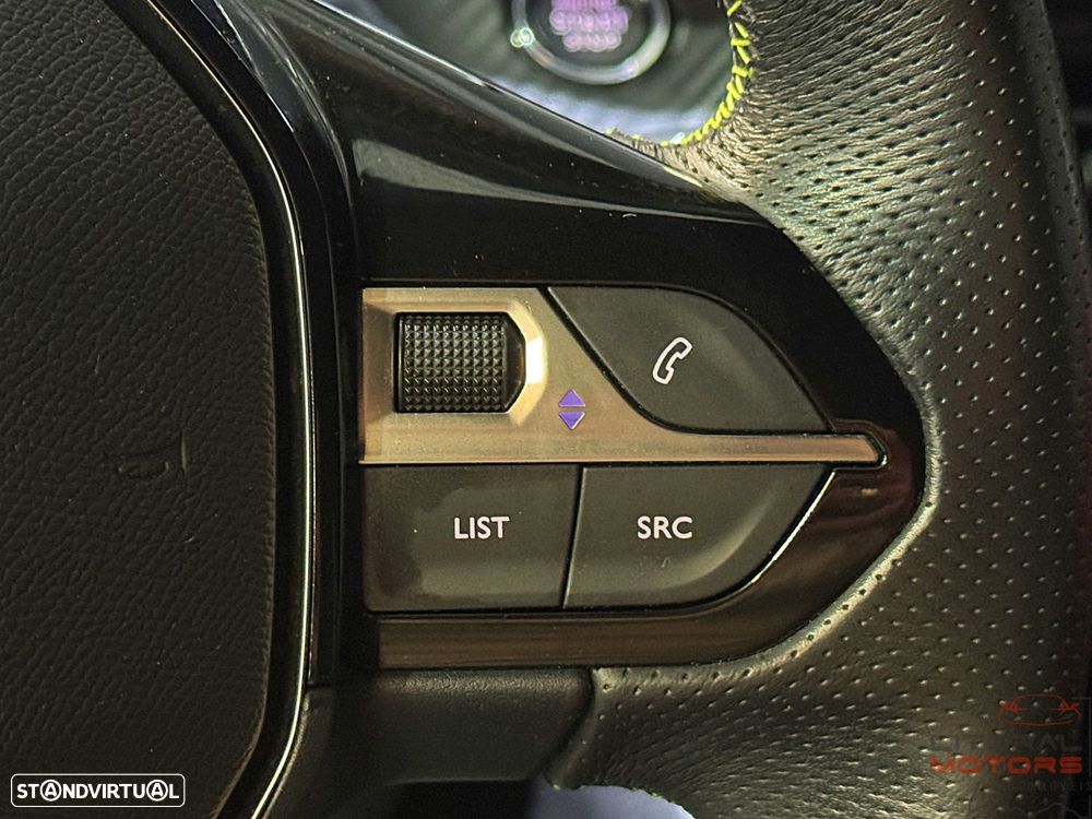 Peugeot 2008 1.2 PureTech GT Line - 25