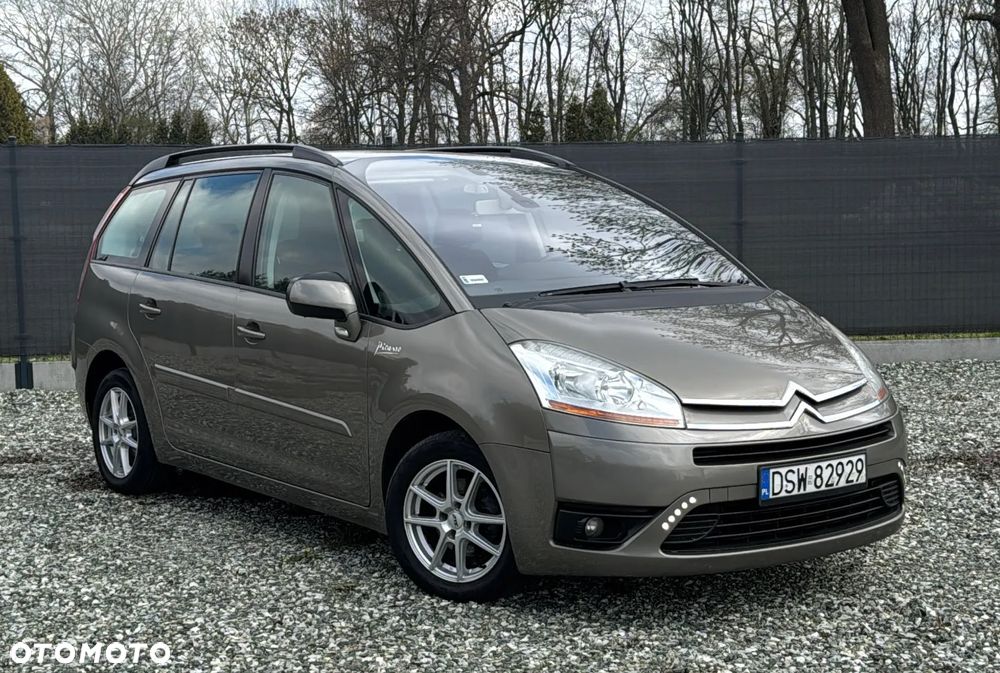 Citroën C4 Grand Picasso 1.8 16V Advance - 1