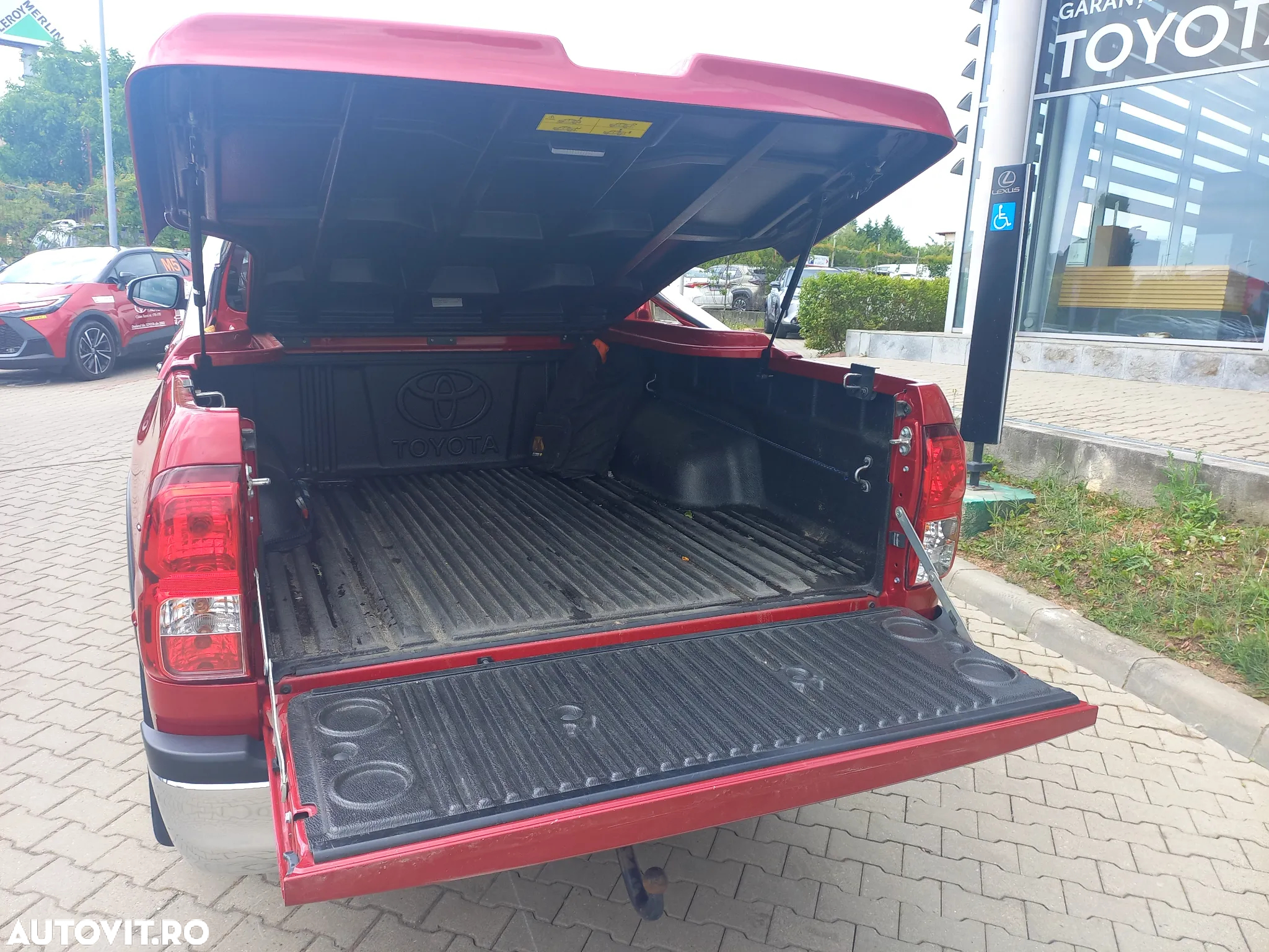 Toyota Hilux 4x4 Double Cab A/T Invincible - 20