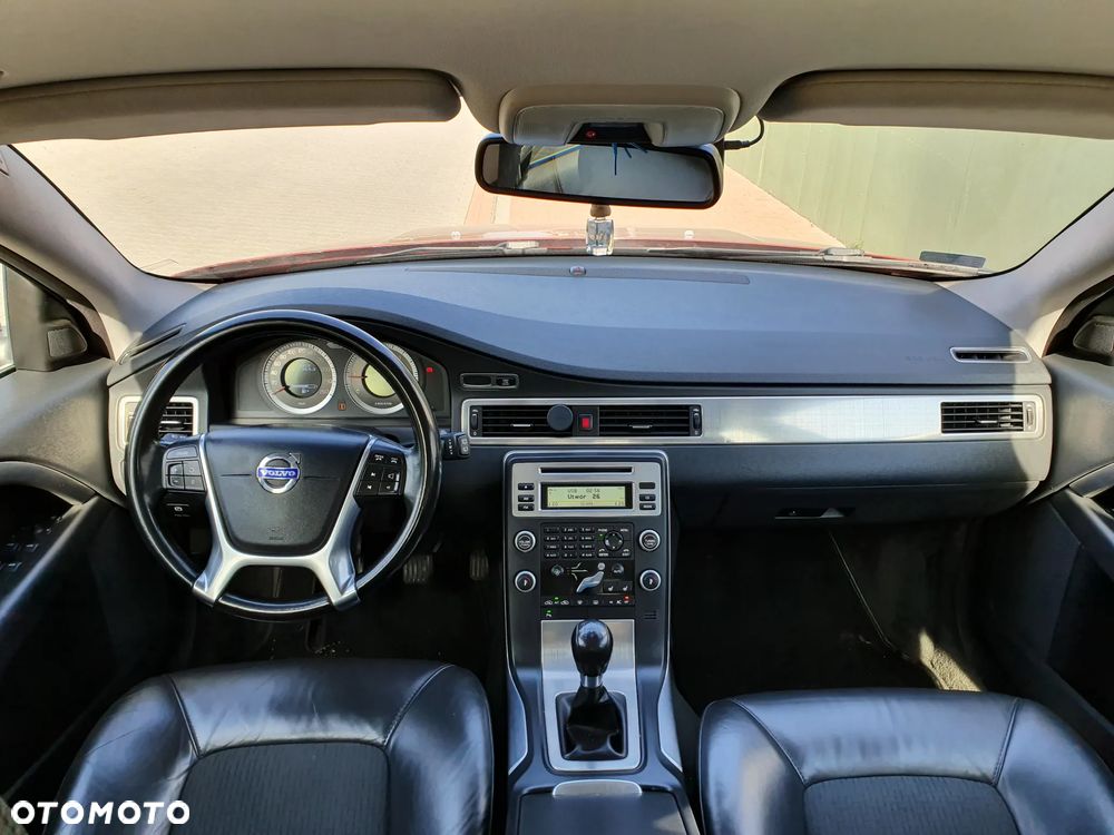 Volvo V70 DRIVe Momentum - 25