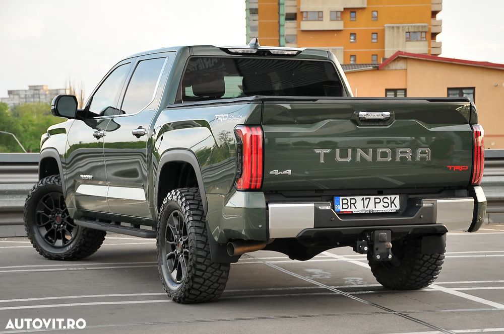 Toyota Tundra - 12