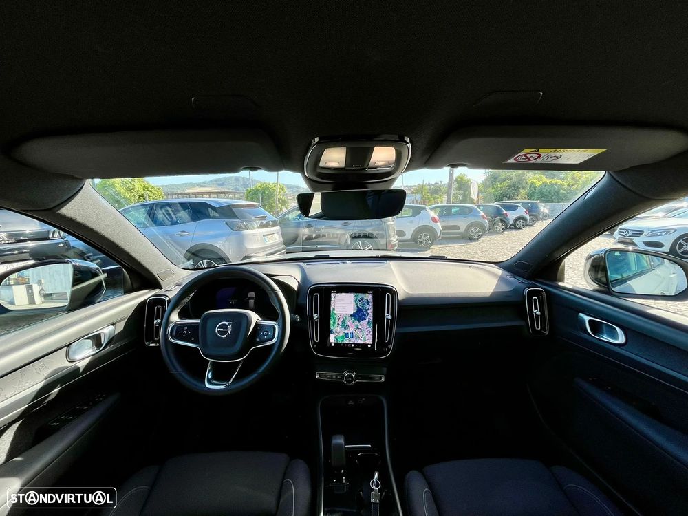 Volvo XC 40 Recharge 69 kWh Single Motor RWD Essential - 16