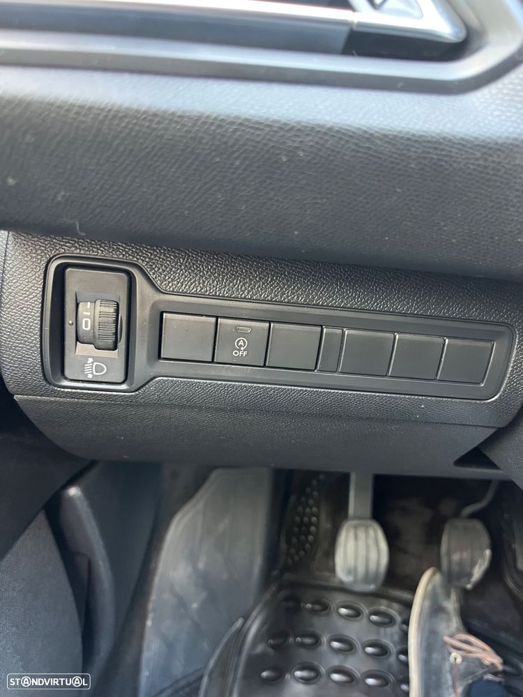 Peugeot 308 SW 1.6 BlueHDi Active - 37