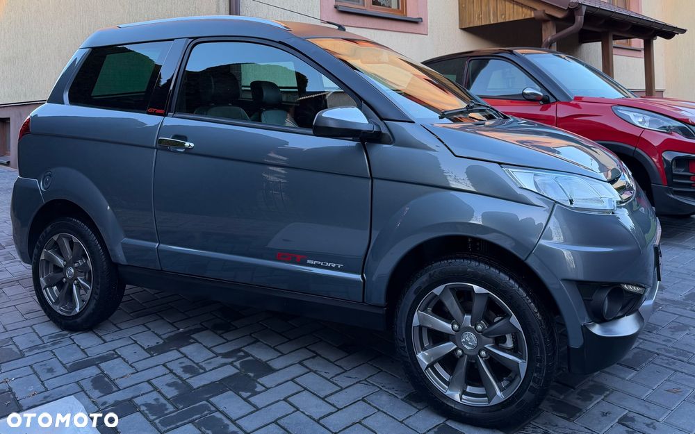 Aixam Crossover - 19