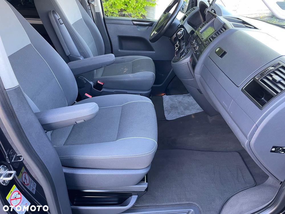 Volkswagen Multivan - 14