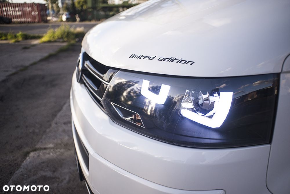 Volkswagen Multivan - 6