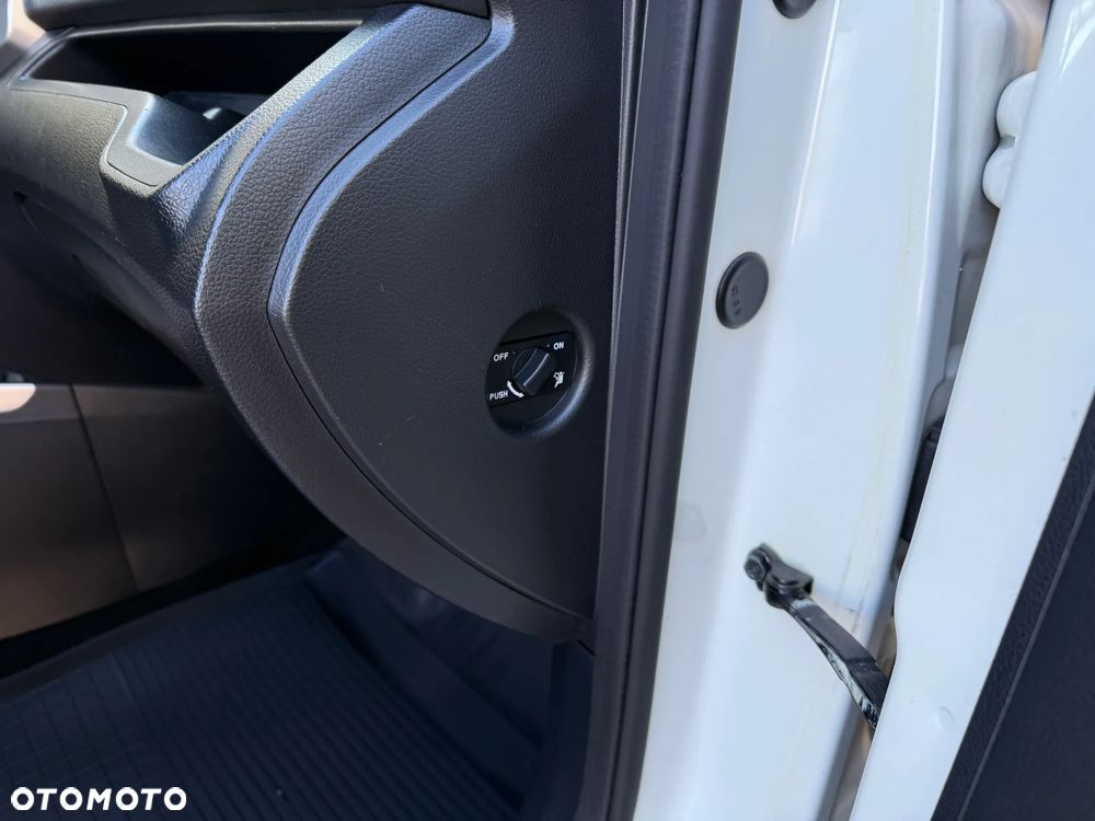 SsangYong/KGM Tivoli 1.6 D Onyx - 28