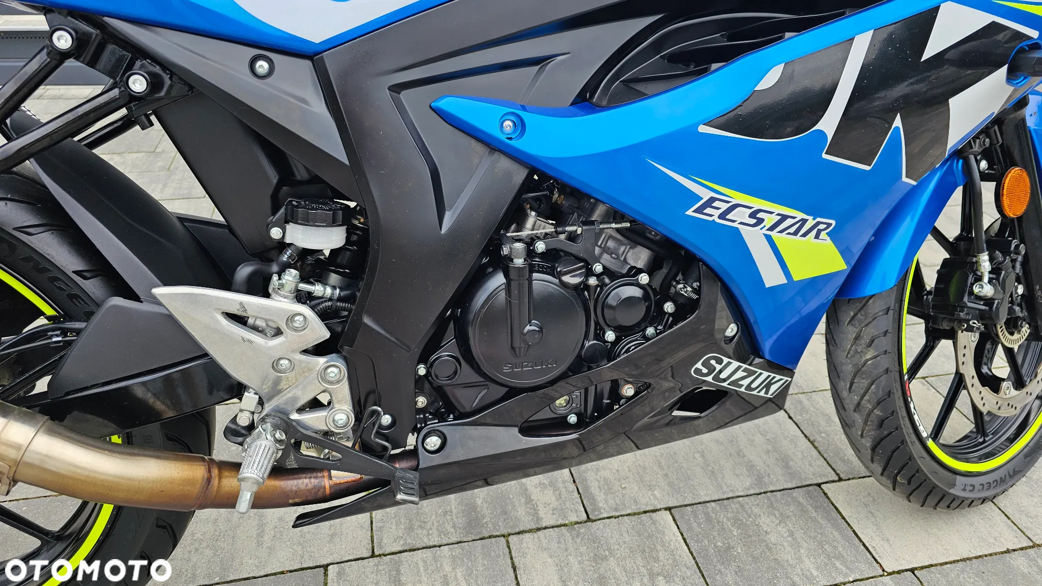 Suzuki GSX-R - 9