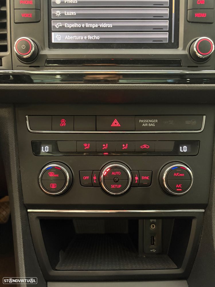 SEAT Leon 1.6 TDI S&S Style - 27