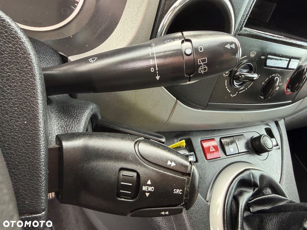 Peugeot Partner 1.6 HDi Outdoor - 20