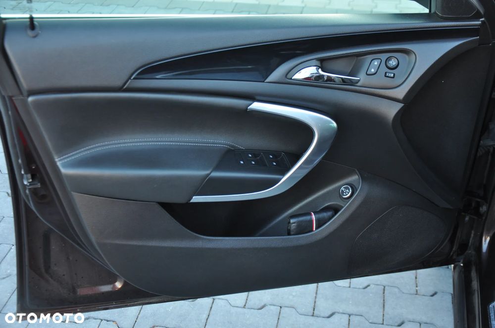 Opel Insignia 2.0 CDTI Cosmo S&S - 15