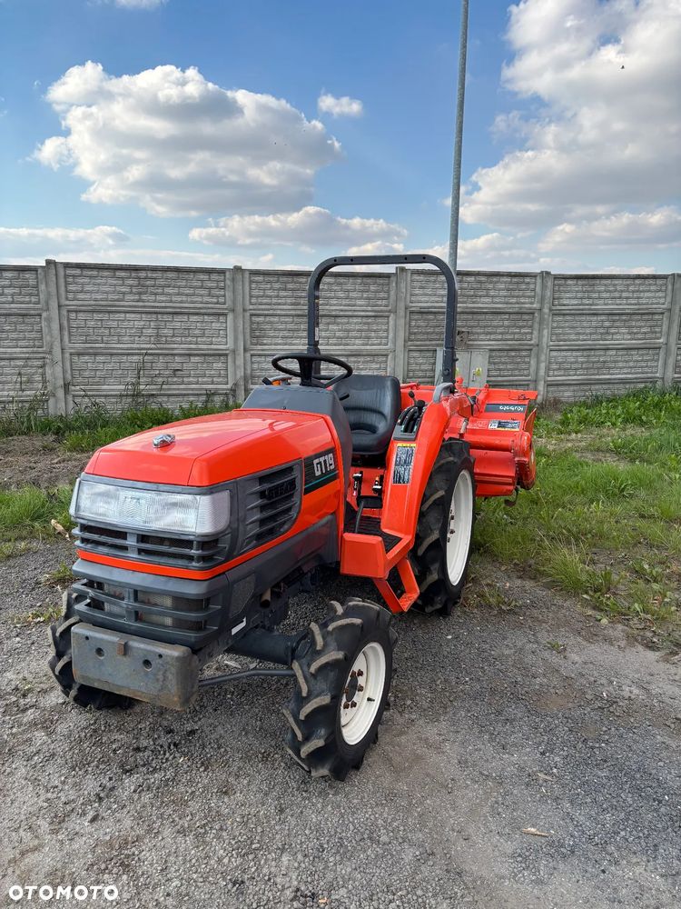 Kubota GT19 – Mini traktor rolniczy 4x4 – 19 KM – Diesel – Glebogryzarka – Auto Leveling – 3 prędkości WOM - 3