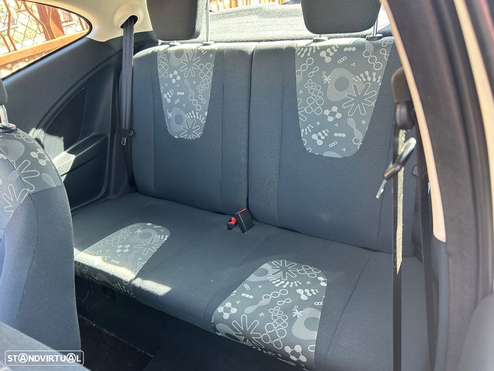 Ford KA 1.2 Trend - 23