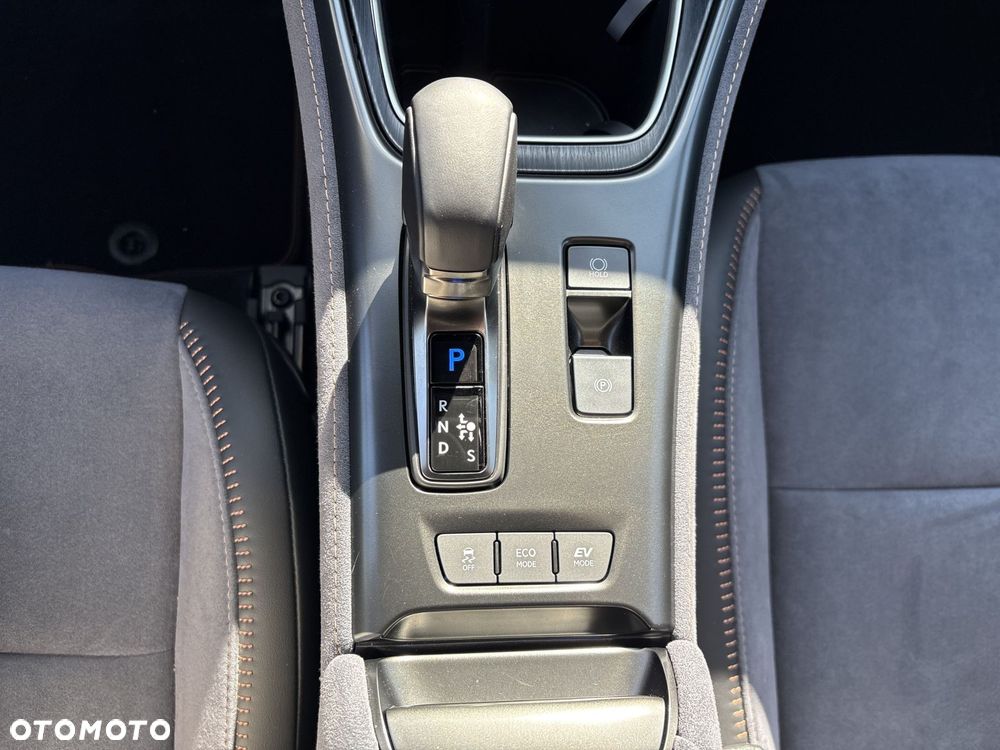 Lexus LBX 1.5 Hybrid Cool - 22