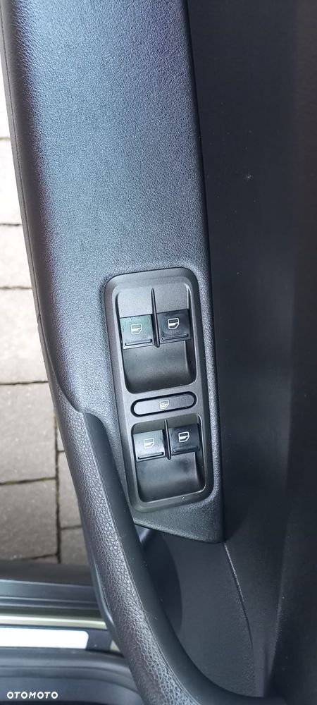 Skoda Yeti 2.0 TDI SCR 4x4 Edition DSG - 25