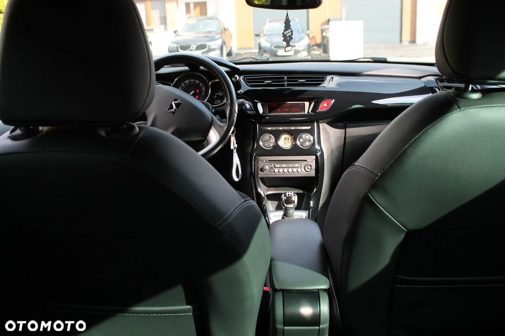 Citroën DS3 Pure Tech VTi 82 Chic - 21