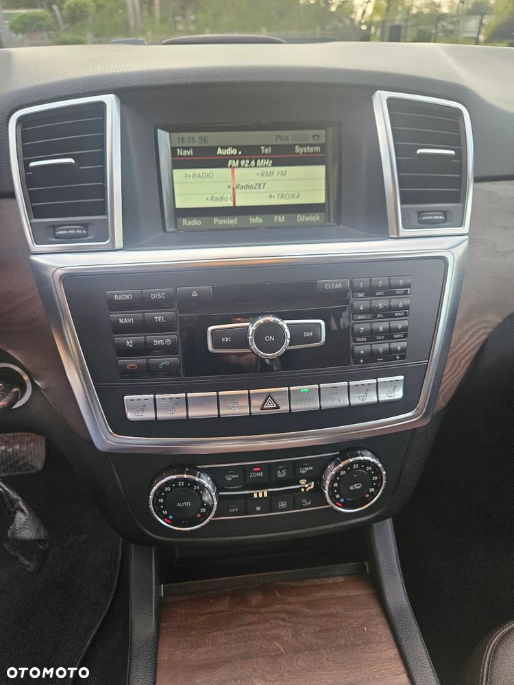 Mercedes-Benz ML - 7